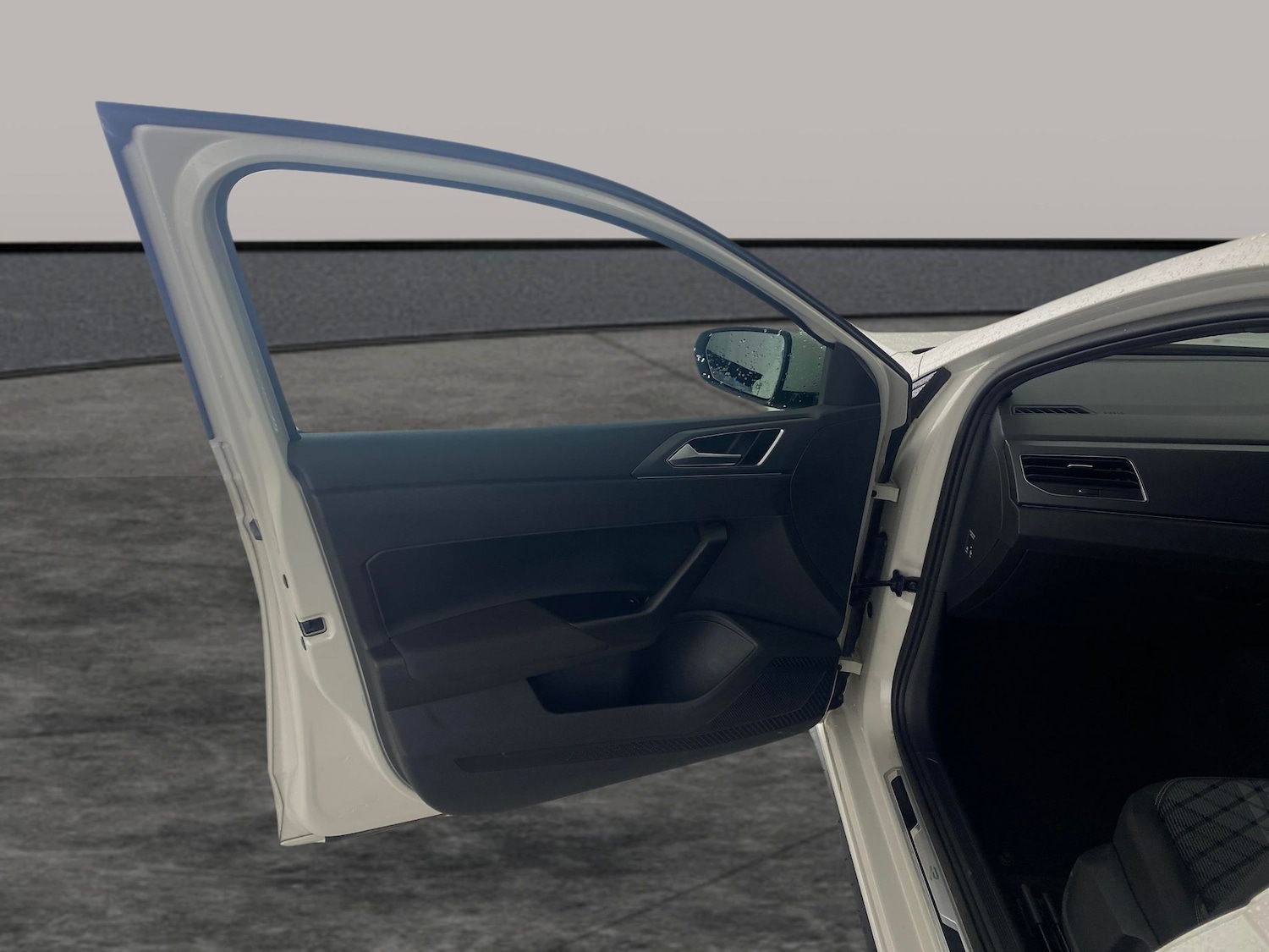 Used Volkswagen Polo 2023 for sale - 77350858: Photo 23