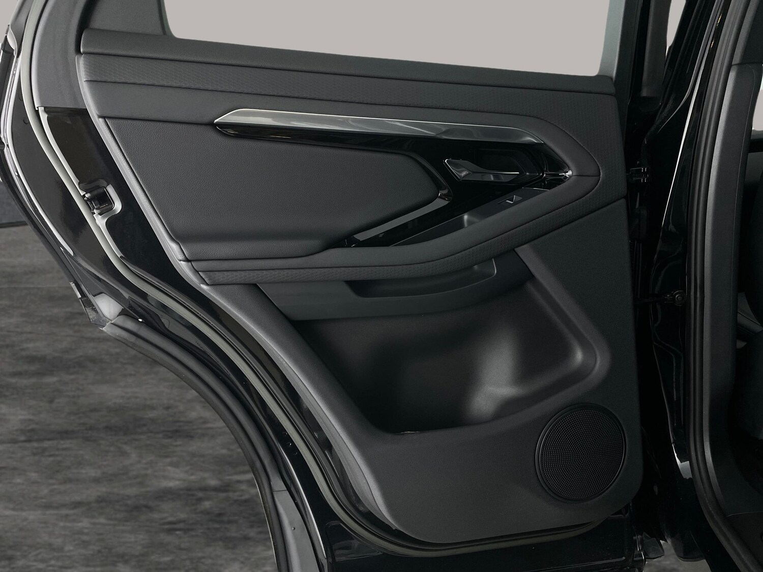 Used Land Rover Range Rover Evoque 2022 for sale - 77519626: Photo 32