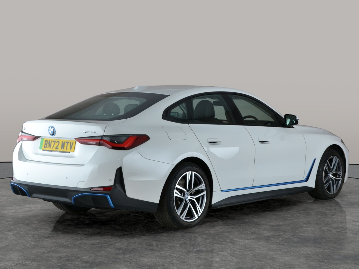 Used BMW i4 2022 for sale - 77063709: Photo 11