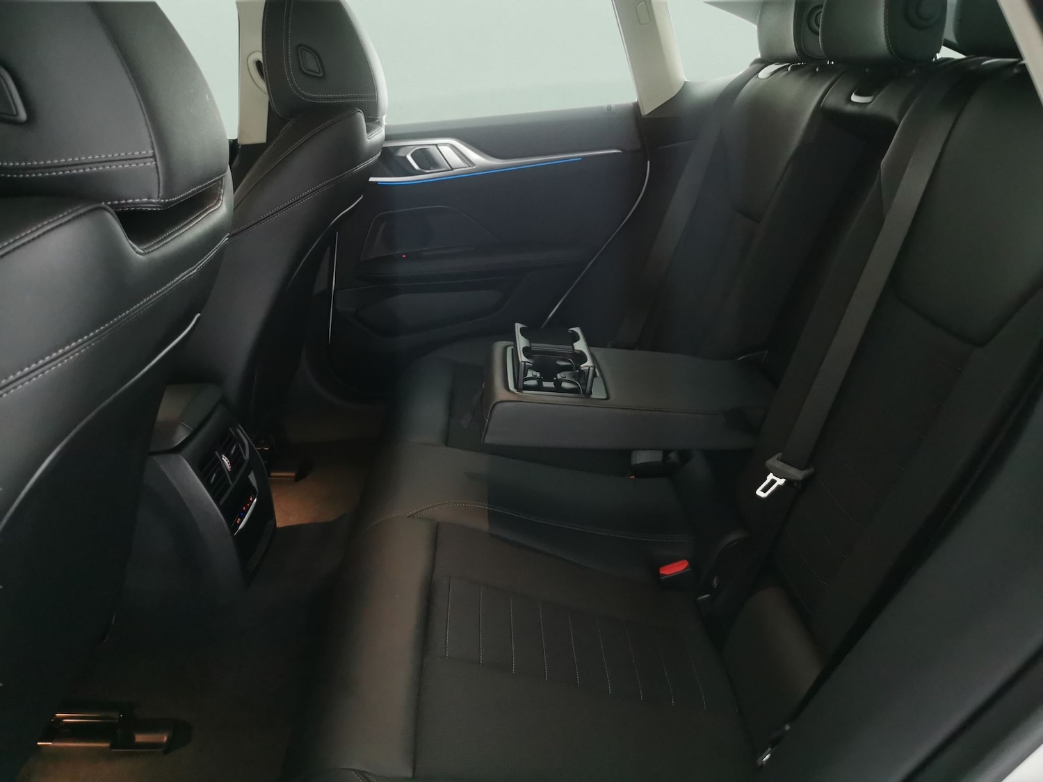 Used BMW i4 2022 for sale - 77063709: Photo 30