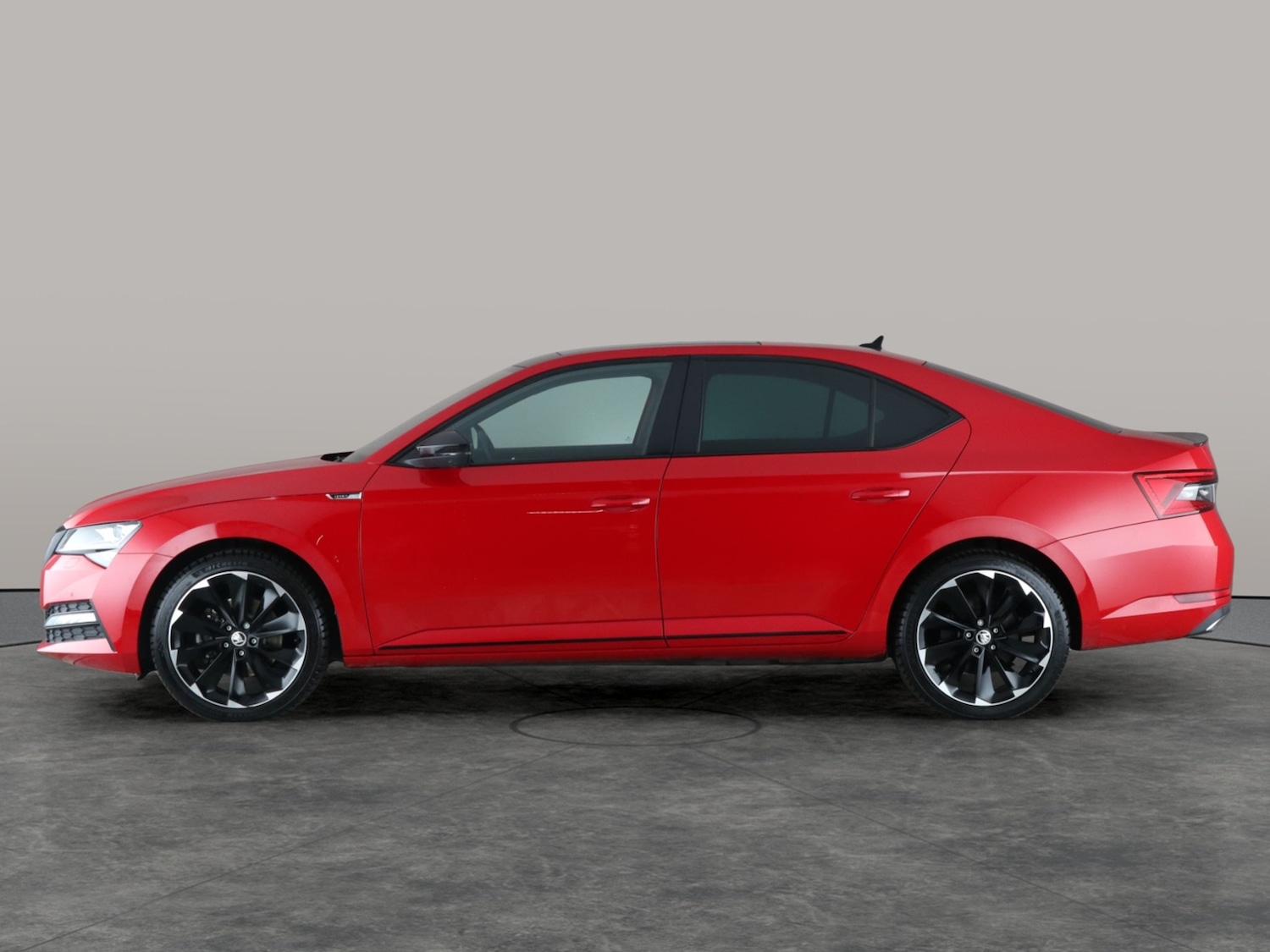 Used Skoda Superb 2020 for sale - 76555070: Photo 13