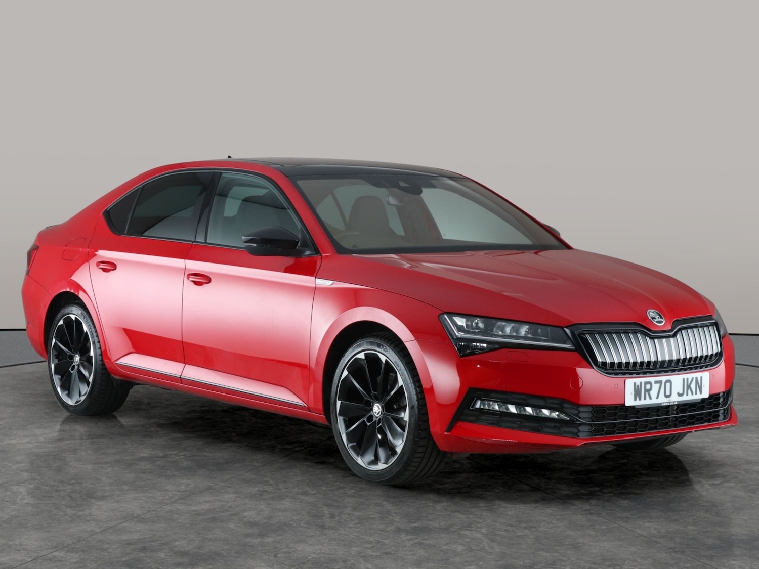 Used Skoda Superb 2020 for sale - 76555070: Photo 8