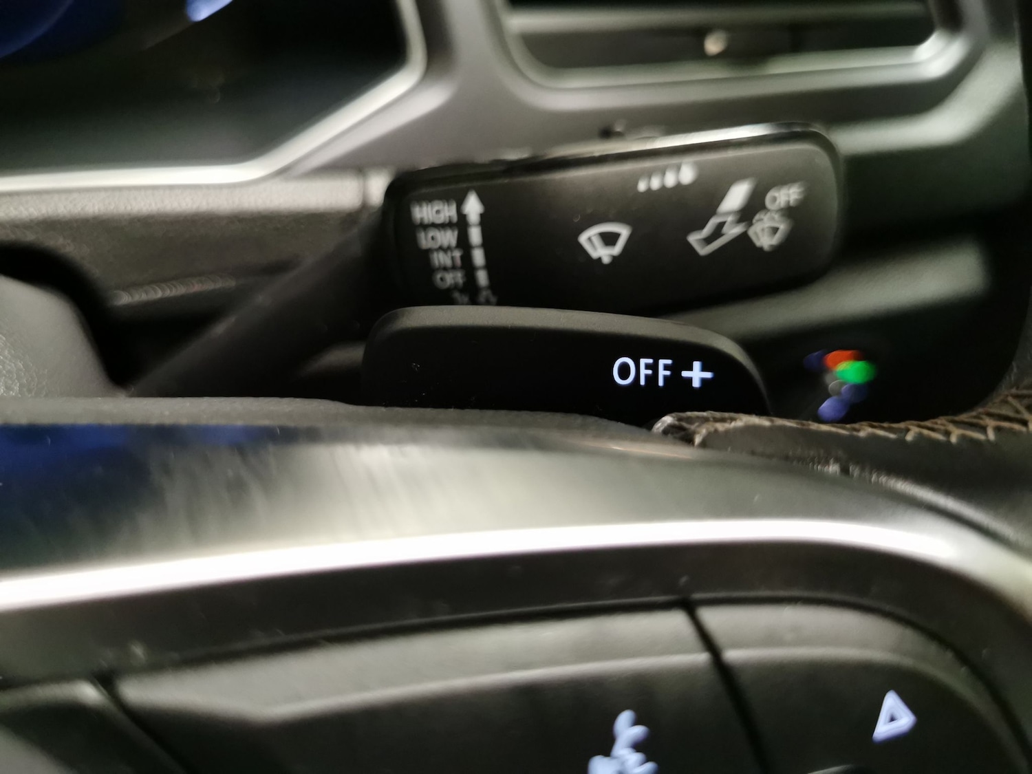 Used Volkswagen T-Roc 2021 for sale - 76518414: Photo 24