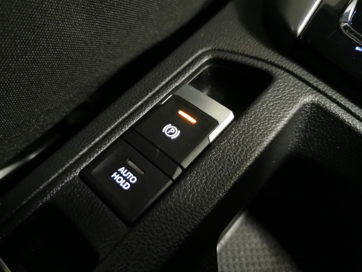 Used Volkswagen T-Roc 2021 for sale - 76518414: Photo 26