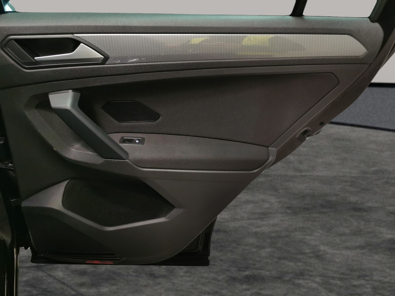 Used Volkswagen Tiguan 2022 for sale - 77404329: Photo 28