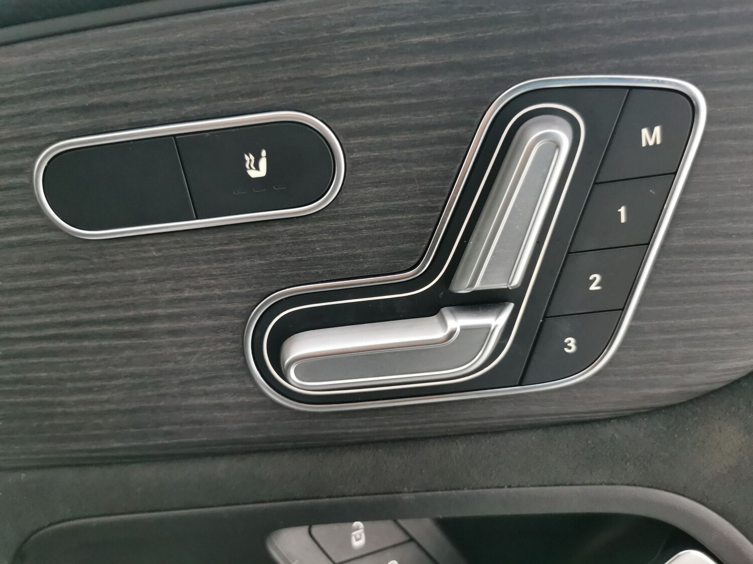 Used Mercedes-Benz EQB 2024 for sale - 77665397: Photo 17