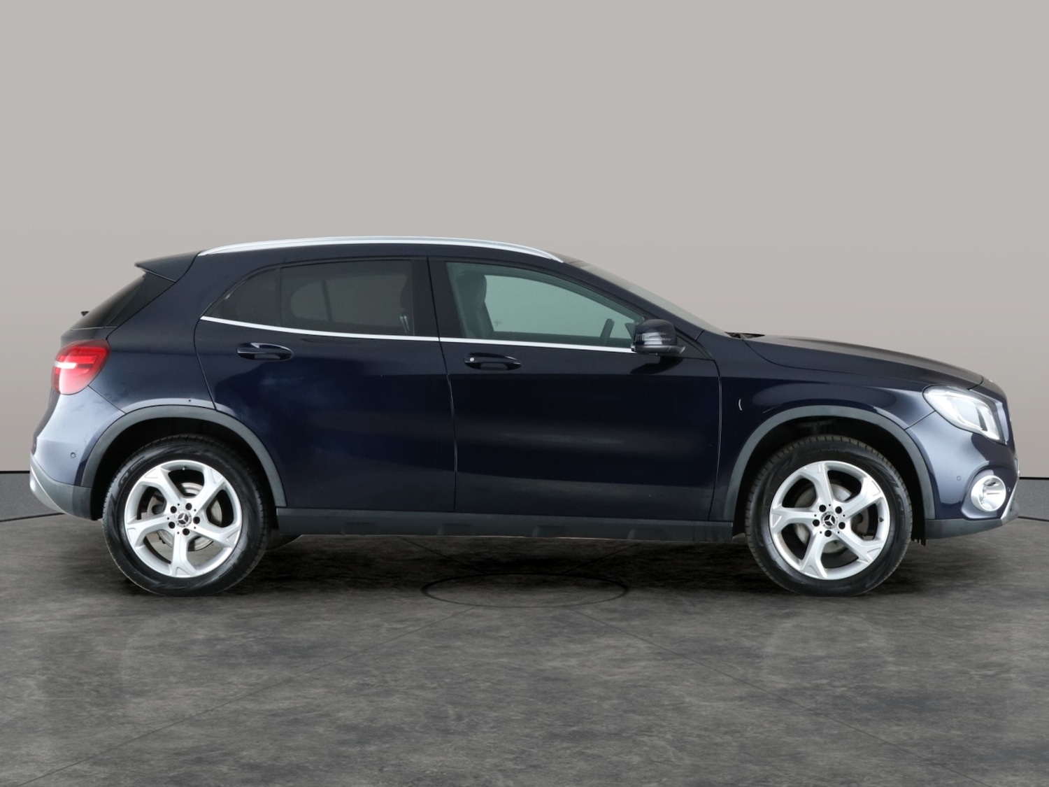 Used Mercedes-Benz GLA 2017 for sale - 76464287: Photo 12