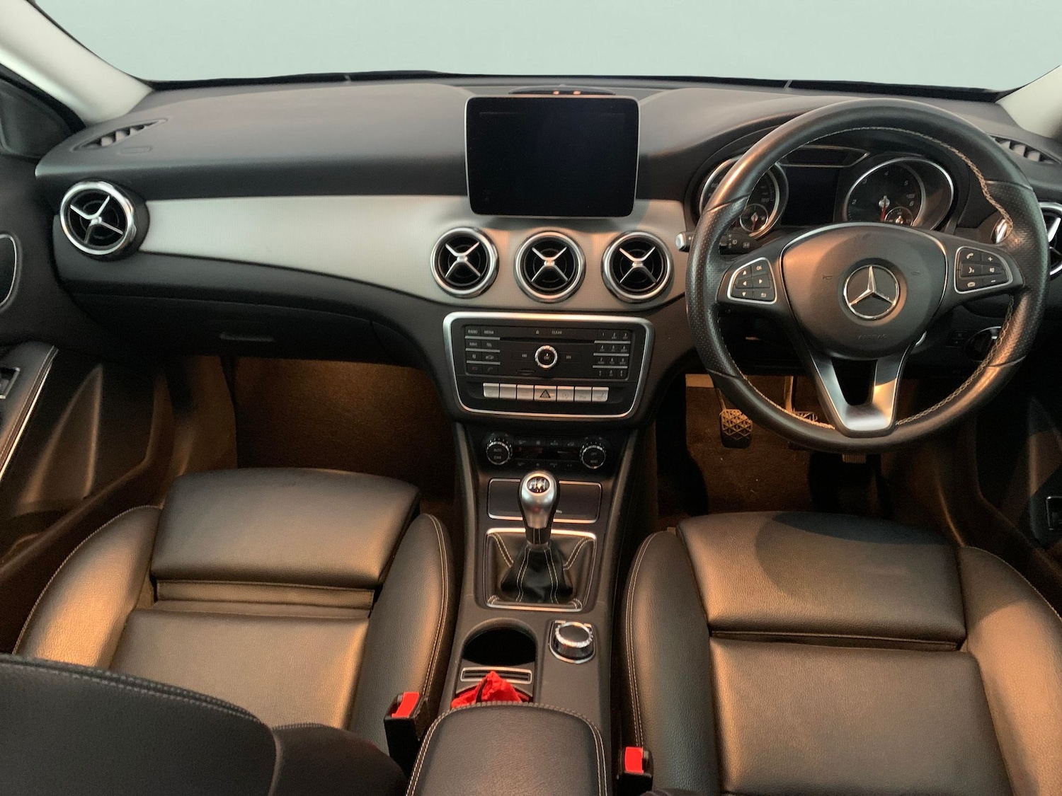 Used Mercedes-Benz GLA 2017 for sale - 76464287: Photo 4