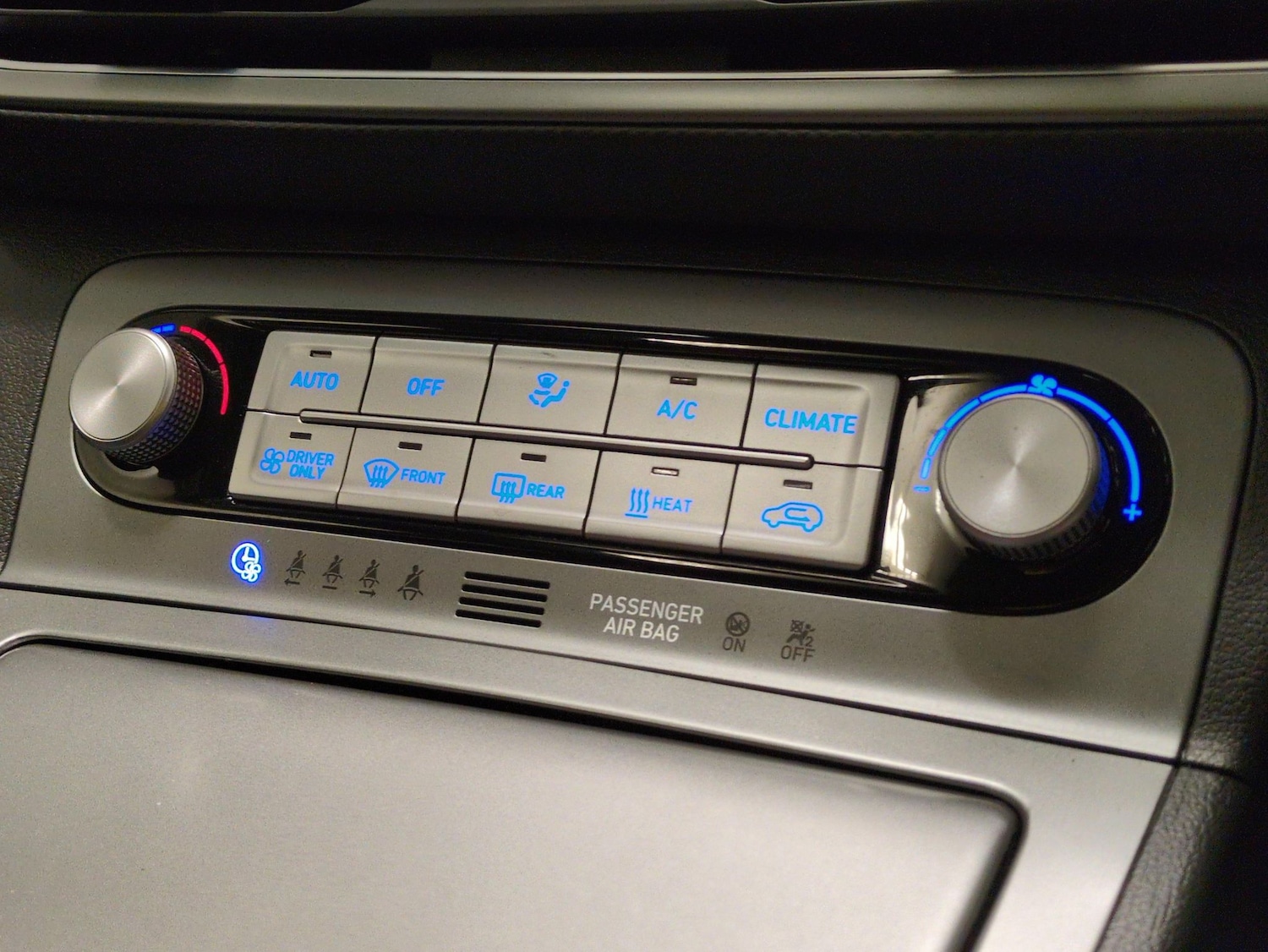 Used Hyundai KONA 2023 for sale - 77706568: Photo 19