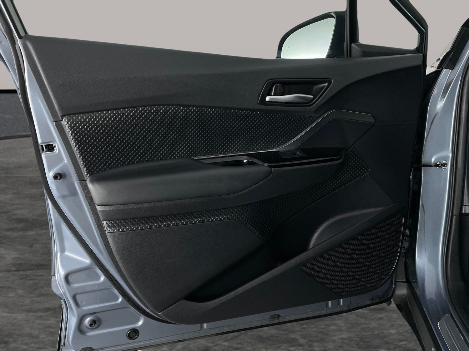 Used Toyota C-HR 2022 for sale - 78025471: Photo 26