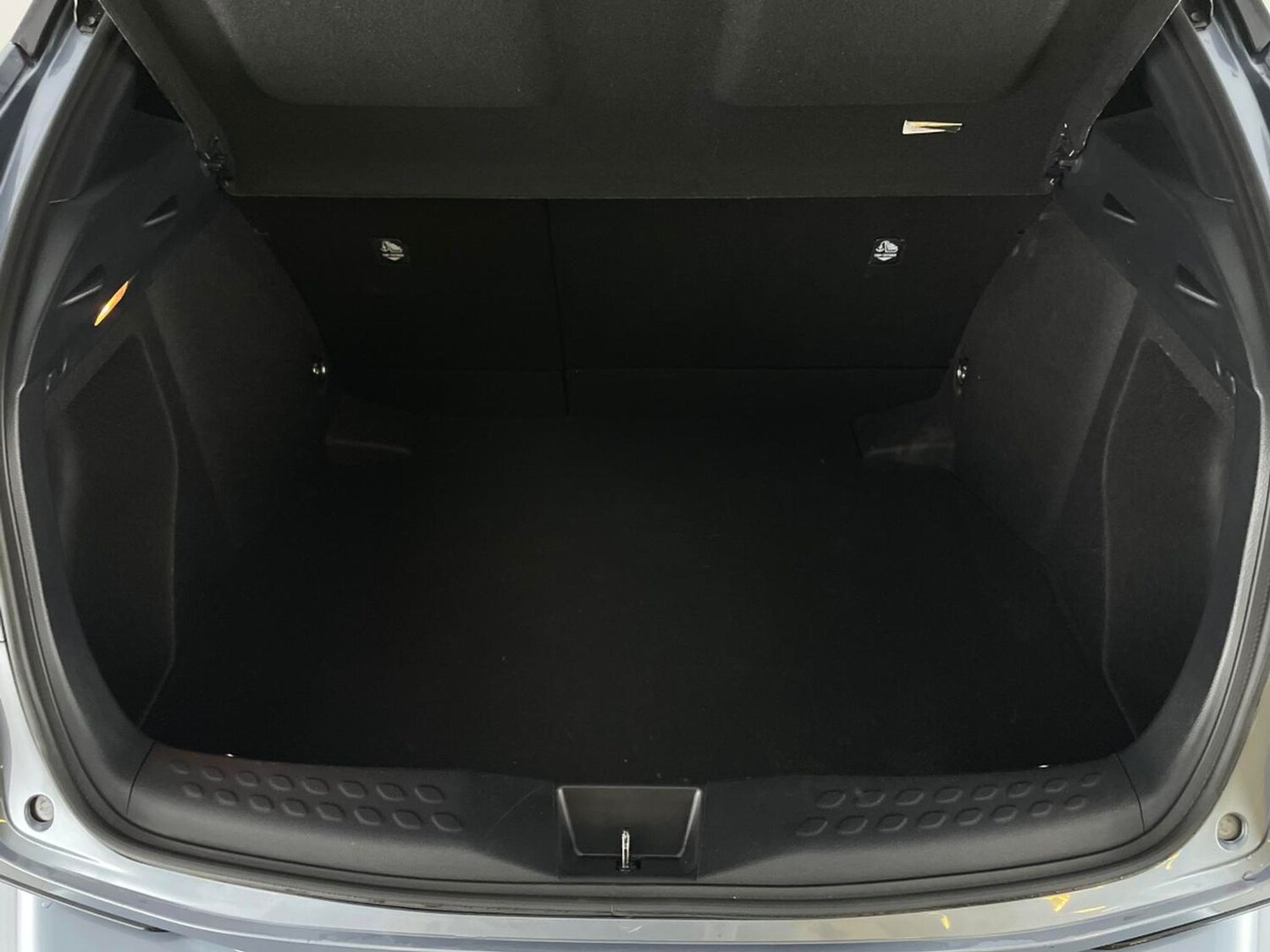 Used Toyota C-HR 2022 for sale - 78025471: Photo 30