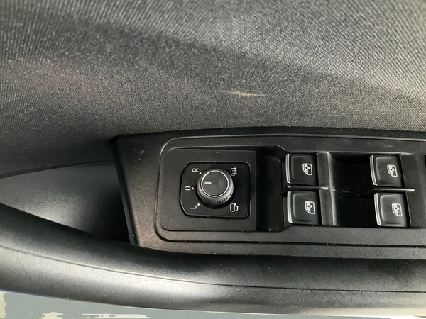 Used Volkswagen T-Roc 2021 for sale - 76075172: Photo 20