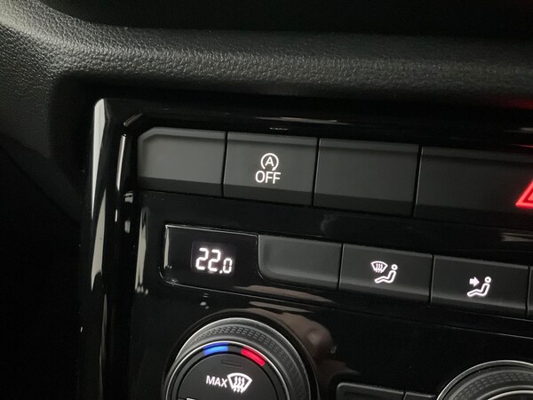 Used Volkswagen T-Roc 2021 for sale - 76075172: Photo 29