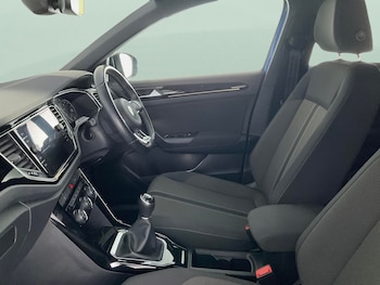 Used Volkswagen T-Roc 2021 for sale - 76075172: Photo 4