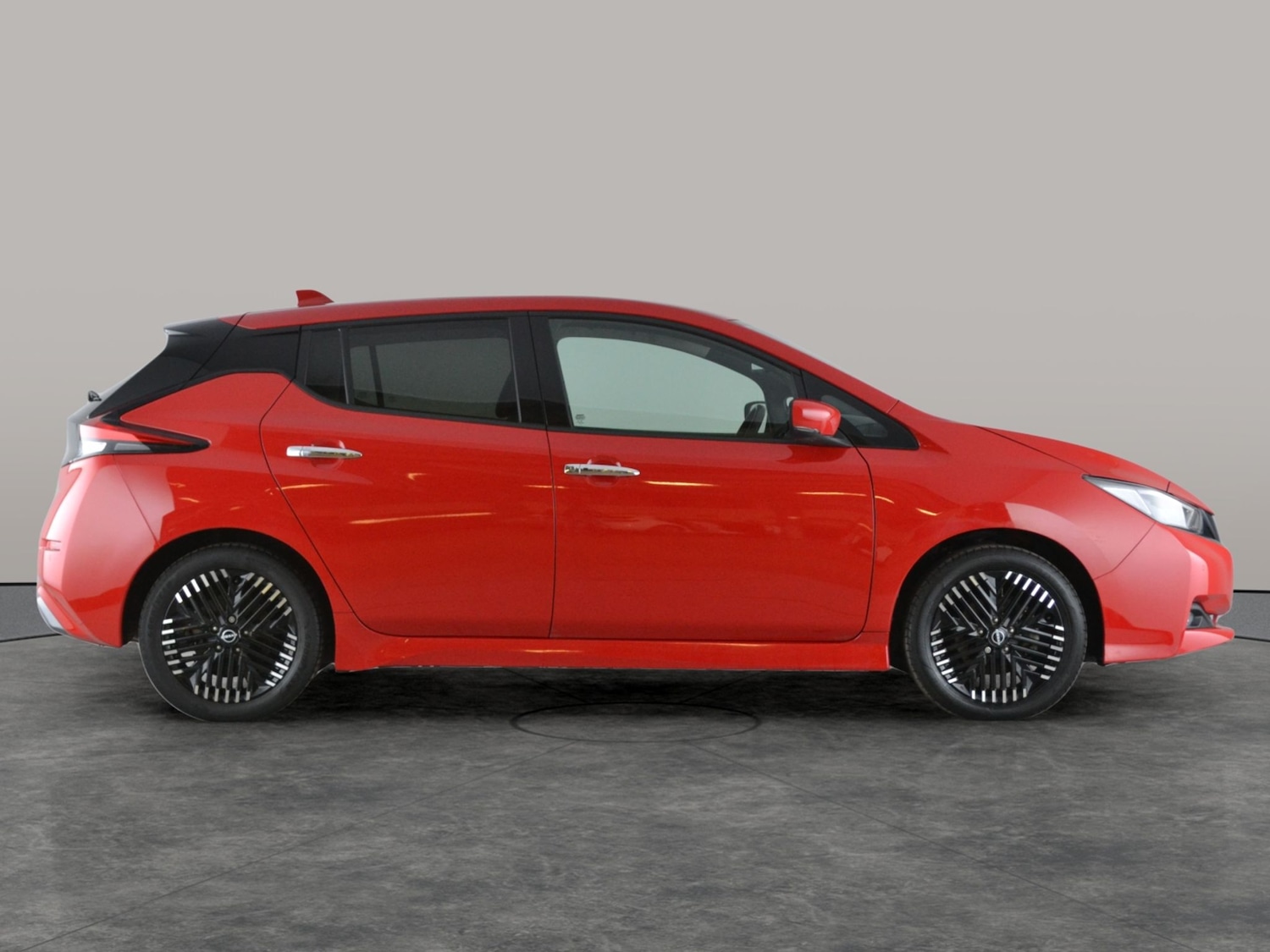 Used Nissan Leaf 2023 for sale - 77420804: Photo 14