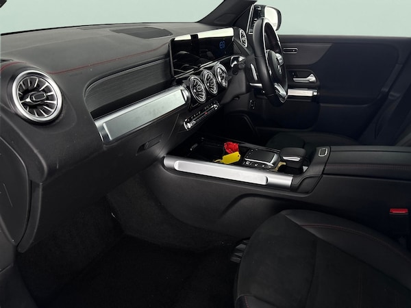Used Mercedes-Benz EQB 2023 for sale - 76266295: Photo 5