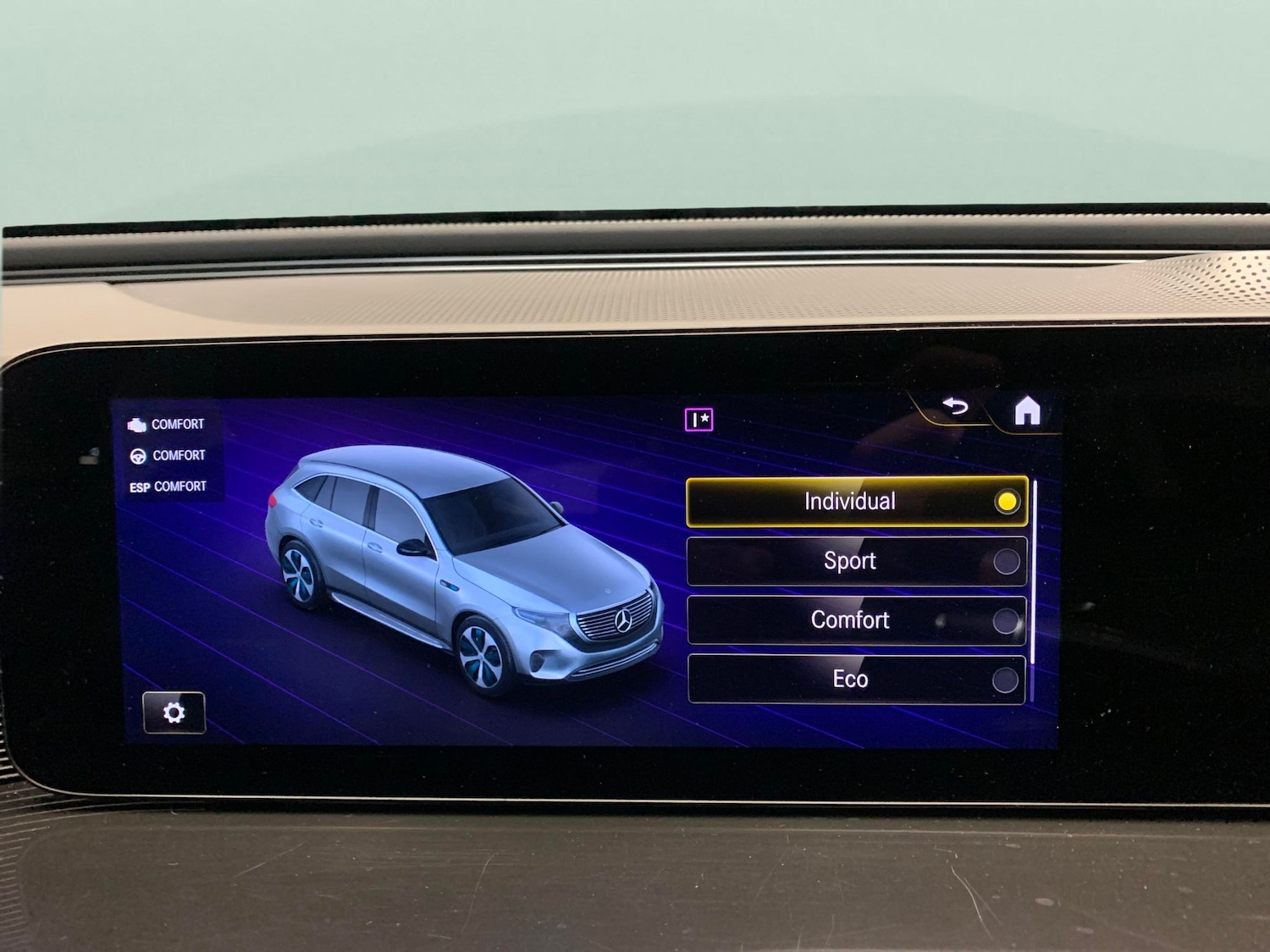 Used Mercedes-Benz EQC 2021 for sale - 77255689: Photo 16