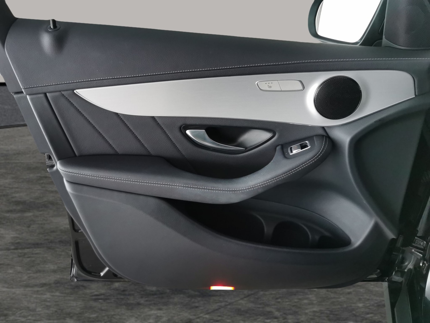 Used Mercedes-Benz GLC 2022 for sale - 76758085: Photo 26