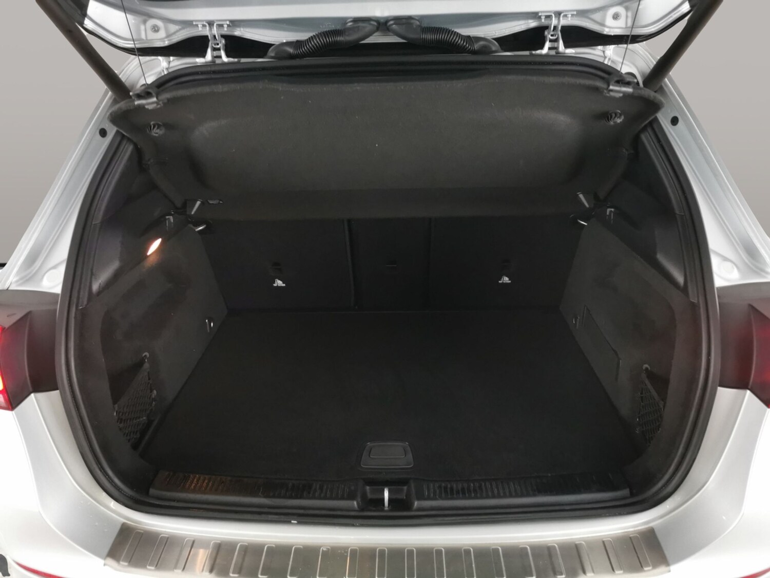 Used Mercedes-Benz B Class 2019 for sale - 77842035: Photo 34