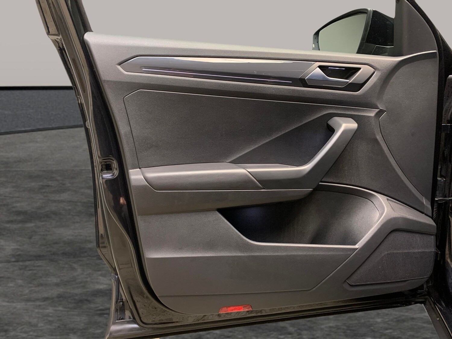 Used Volkswagen T-Roc 2019 for sale - 77829643: Photo 22