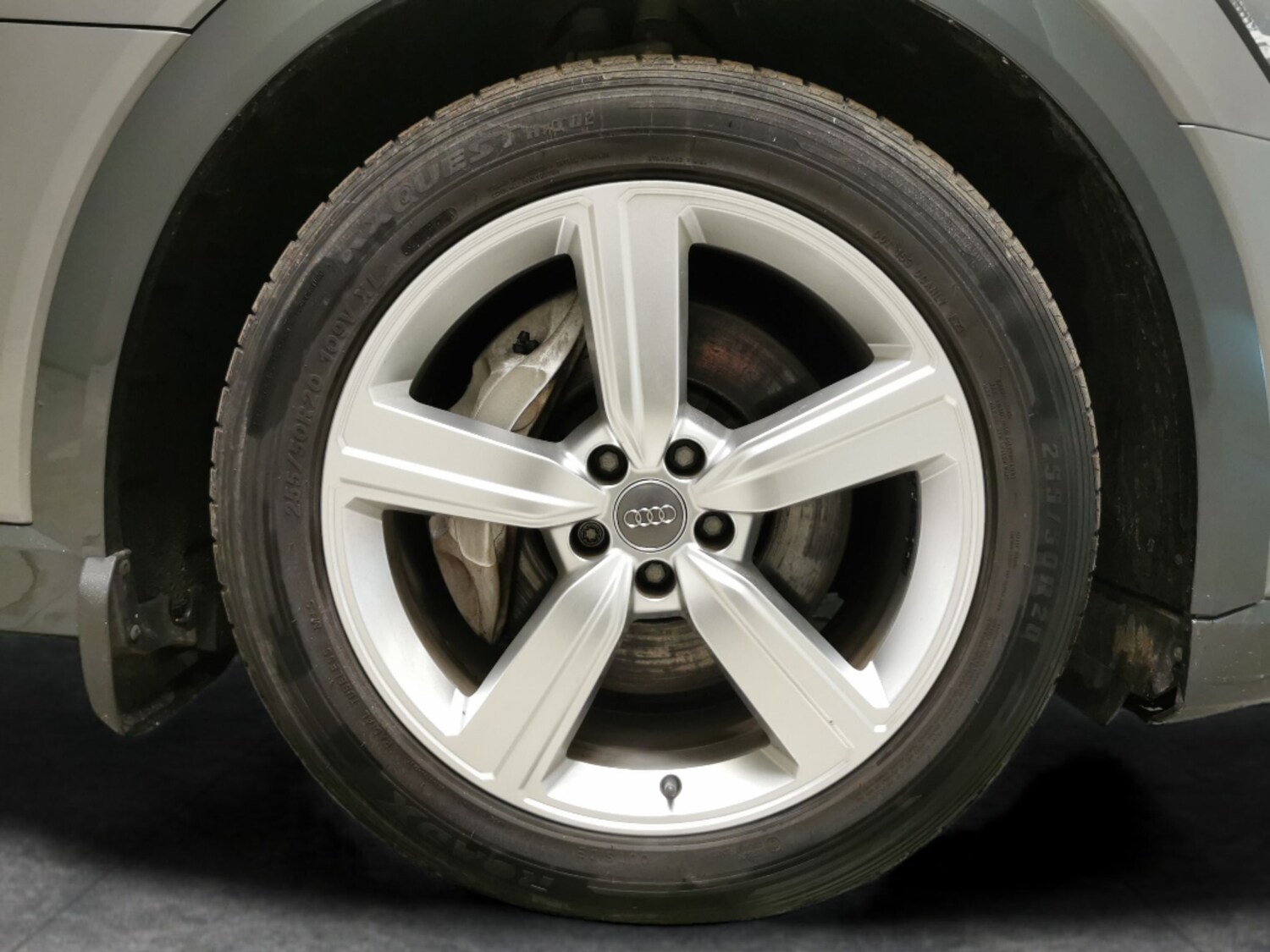 Used Audi e-tron 2020 for sale - 77942632: Photo 24