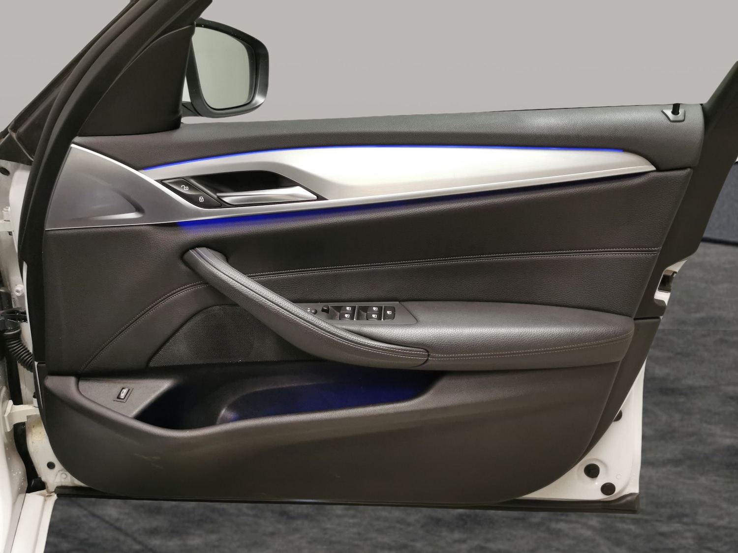 Used BMW 5 Series 2018 for sale - 77319224: Photo 30