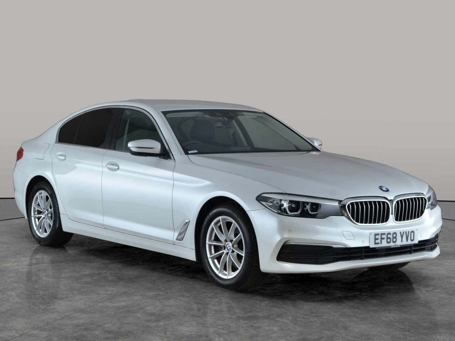 Used BMW 5 Series 2018 for sale - 77319224: Photo 8