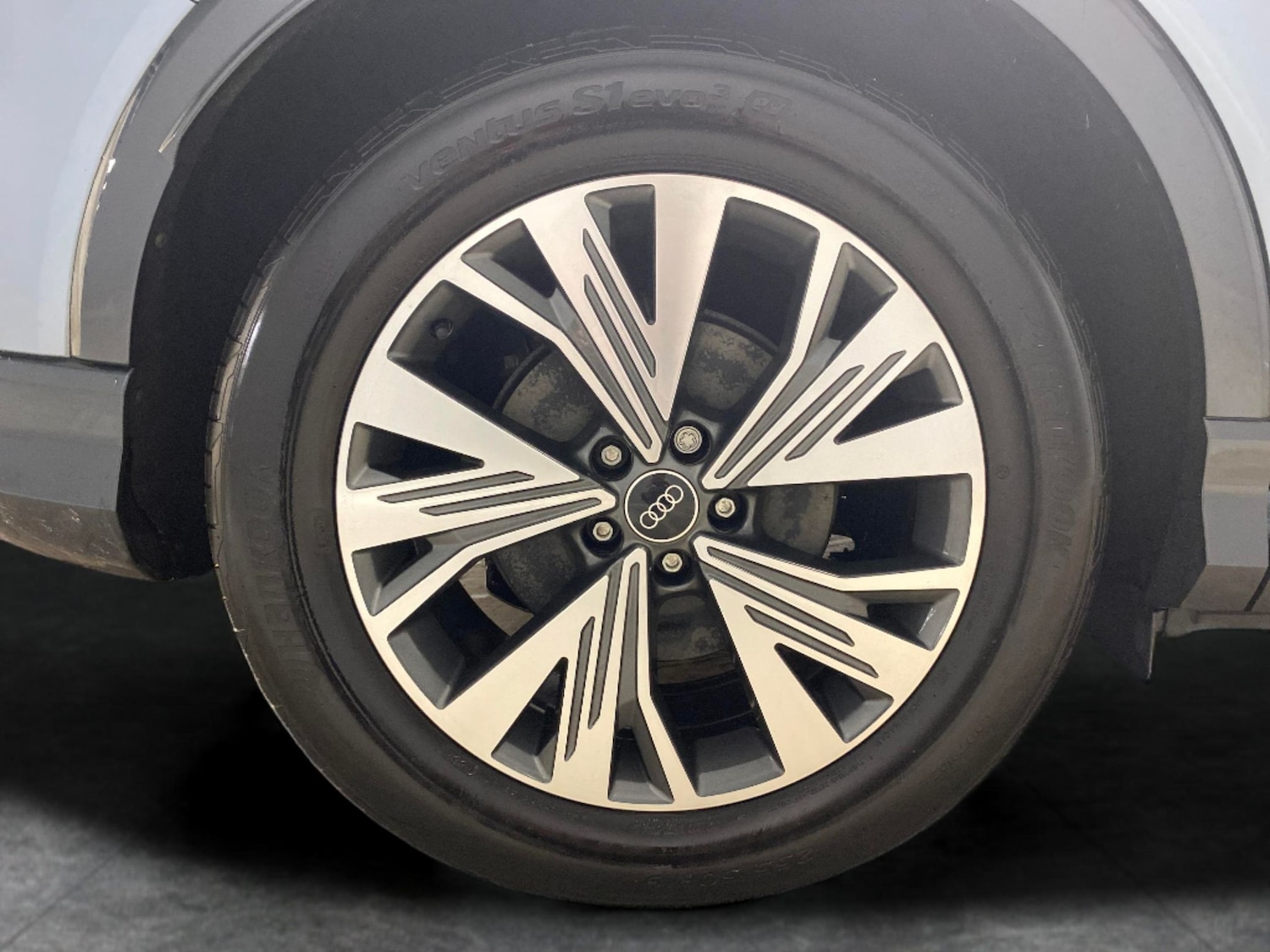 Used Audi Q4 e-tron 2023 for sale - 78000919: Photo 24