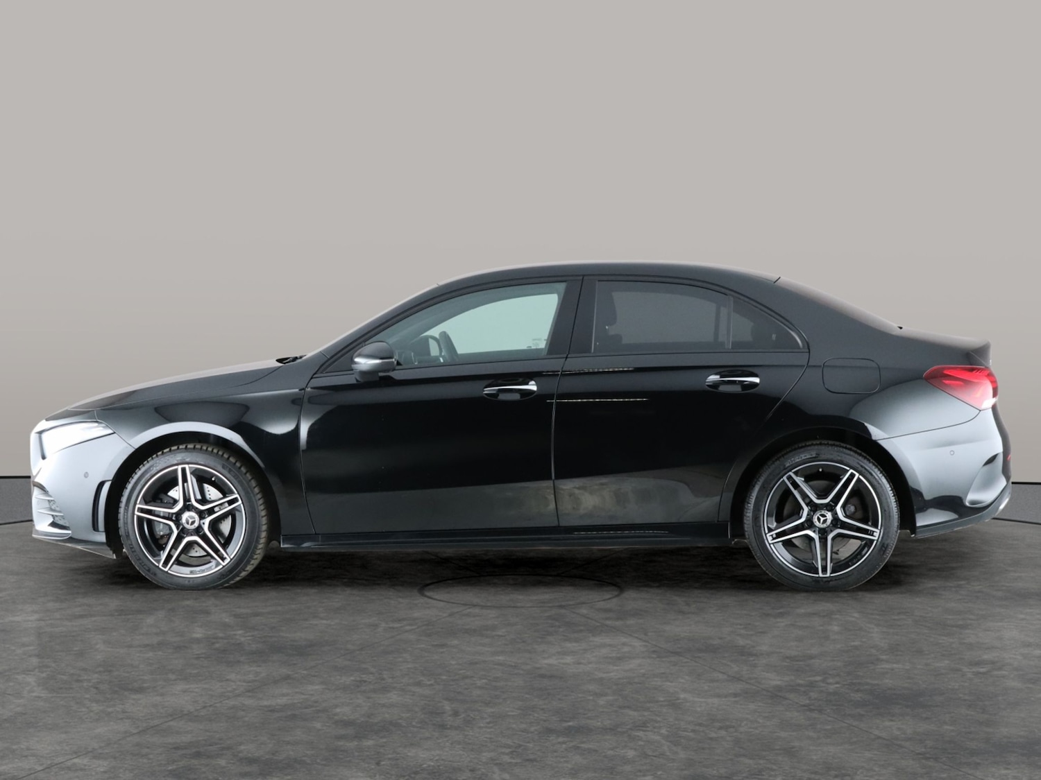 Used Mercedes-Benz A-Class 2022 for sale - 76612389: Photo 14