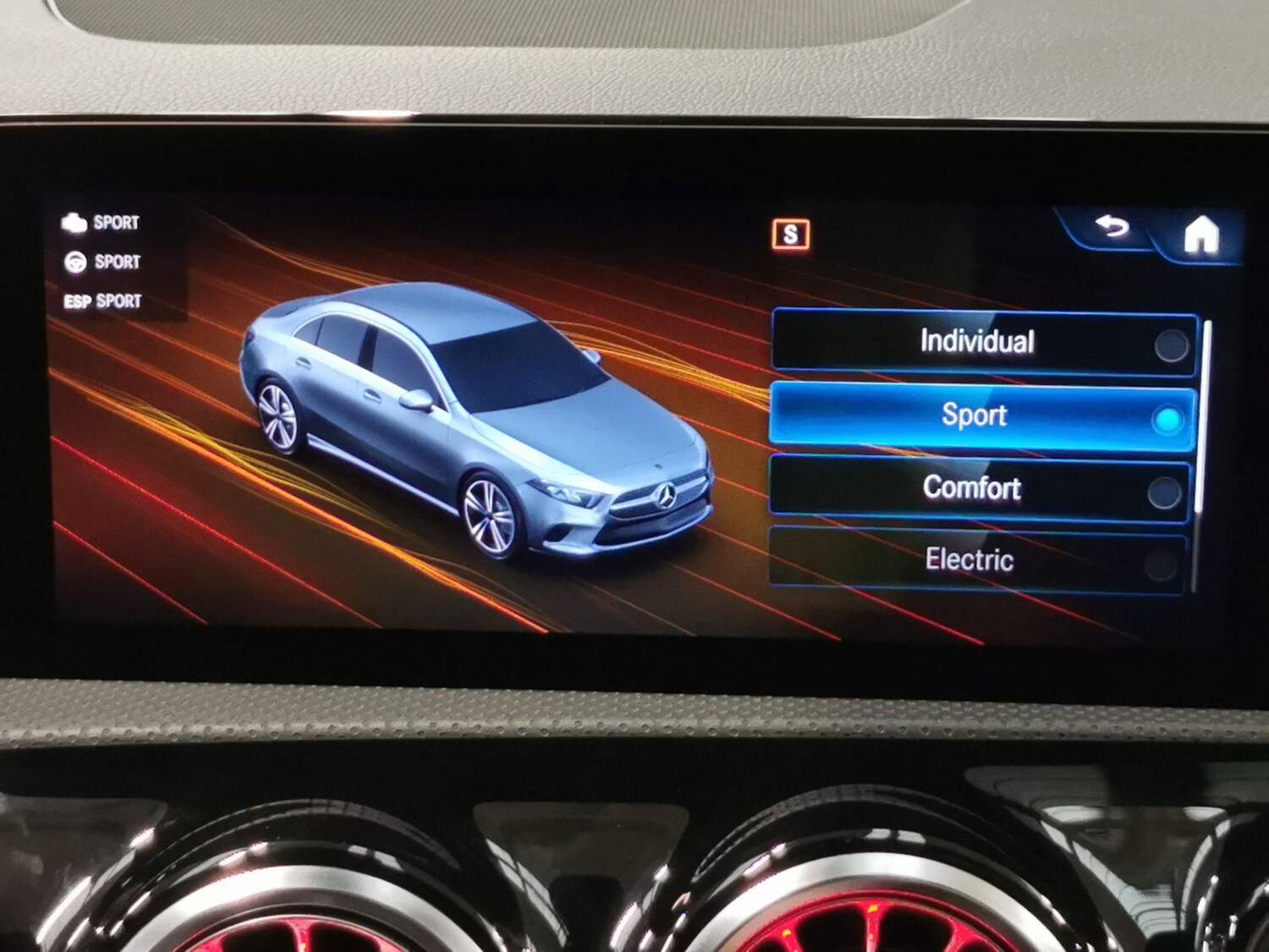 Used Mercedes-Benz A-Class 2022 for sale - 76612389: Photo 17