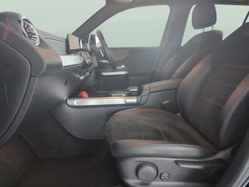 Used Mercedes-Benz EQB 2022 for sale - 77307953: Photo