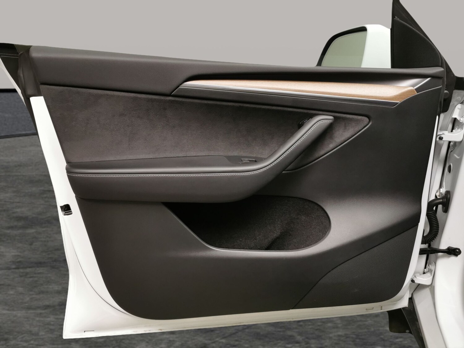 Used Tesla Model Y 2024 for sale - 78140008: Photo 27