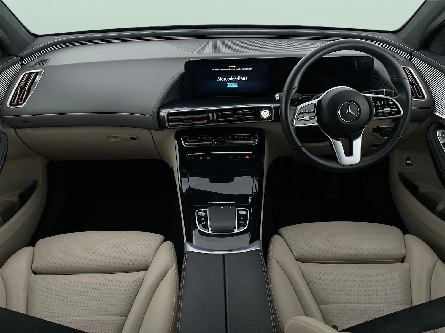 Used Mercedes-Benz EQC 2022 for sale - 77650905: Photo 8