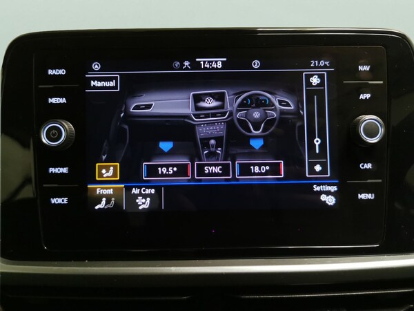 Used Volkswagen T-Roc 2024 for sale - 75932985: Photo 22
