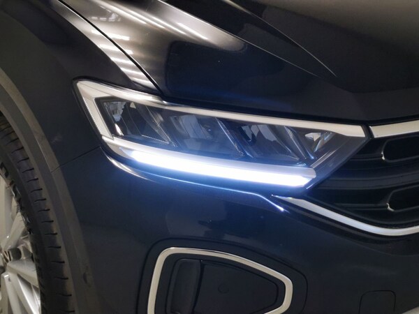 Used Volkswagen T-Roc 2024 for sale - 75932985: Photo 28
