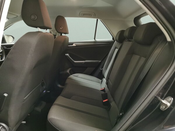 Used Volkswagen T-Roc 2024 for sale - 75932985: Photo 33