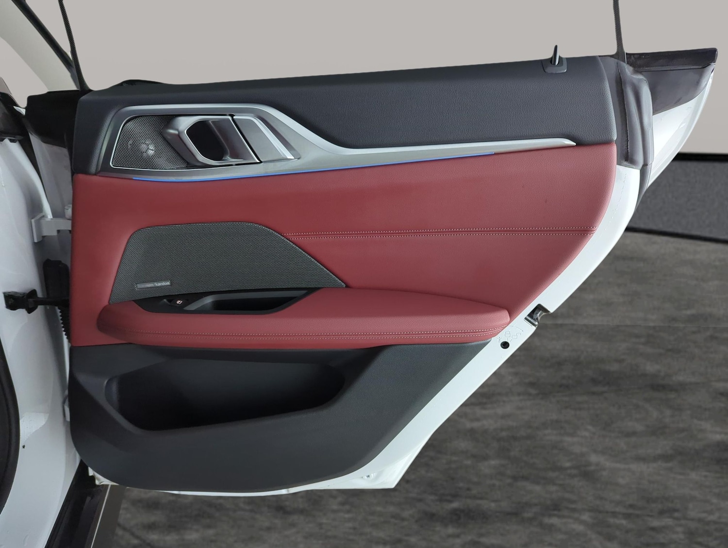 Used BMW i4 2022 for sale - 77404302: Photo 39