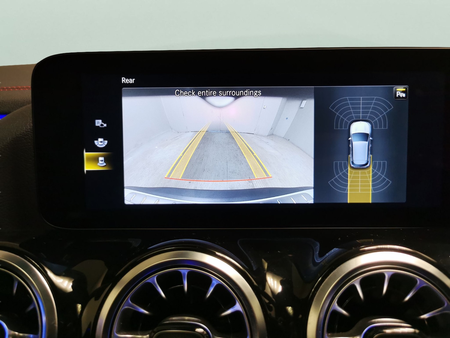 Used Mercedes-Benz EQA 2023 for sale - 78149503: Photo 5