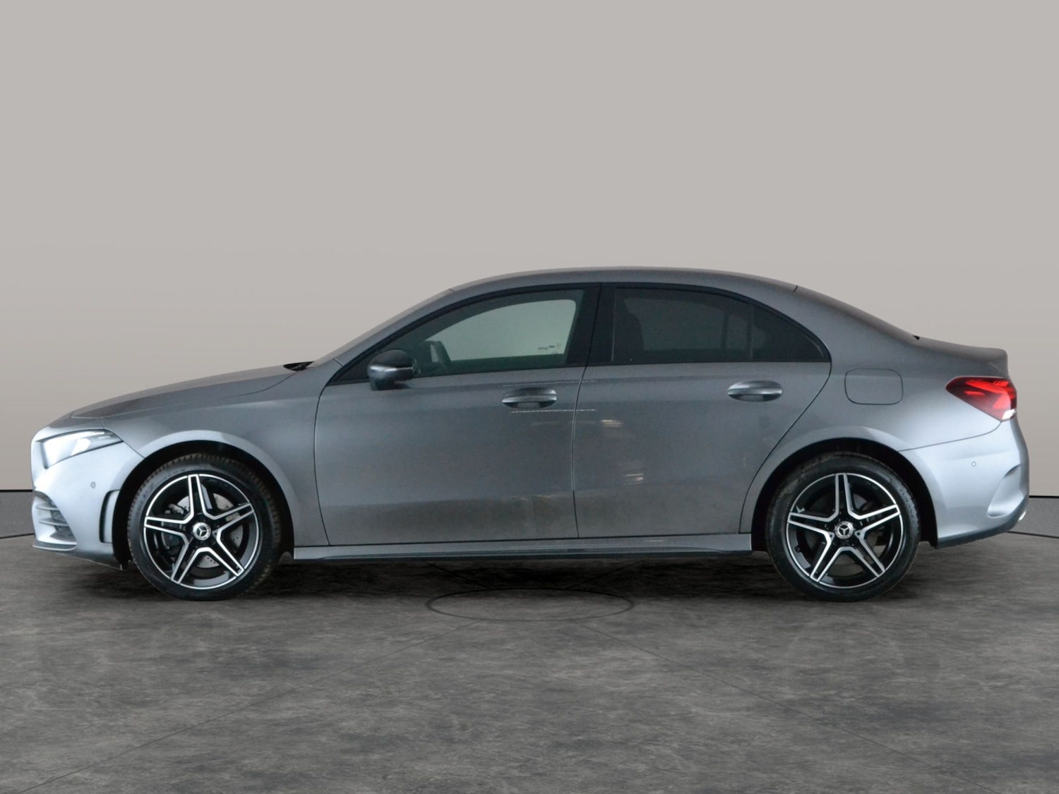 Used Mercedes-Benz A-Class 2022 for sale - 77802966: Photo 13