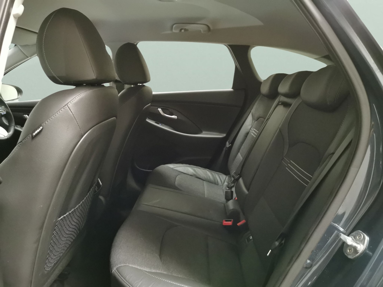 Used Hyundai i30 2022 for sale - 76542622: Photo 29