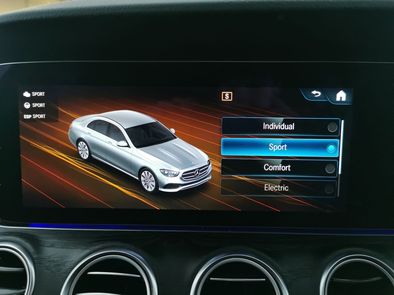 Used Mercedes-Benz E Class 2021 for sale - 77259408: Photo 17