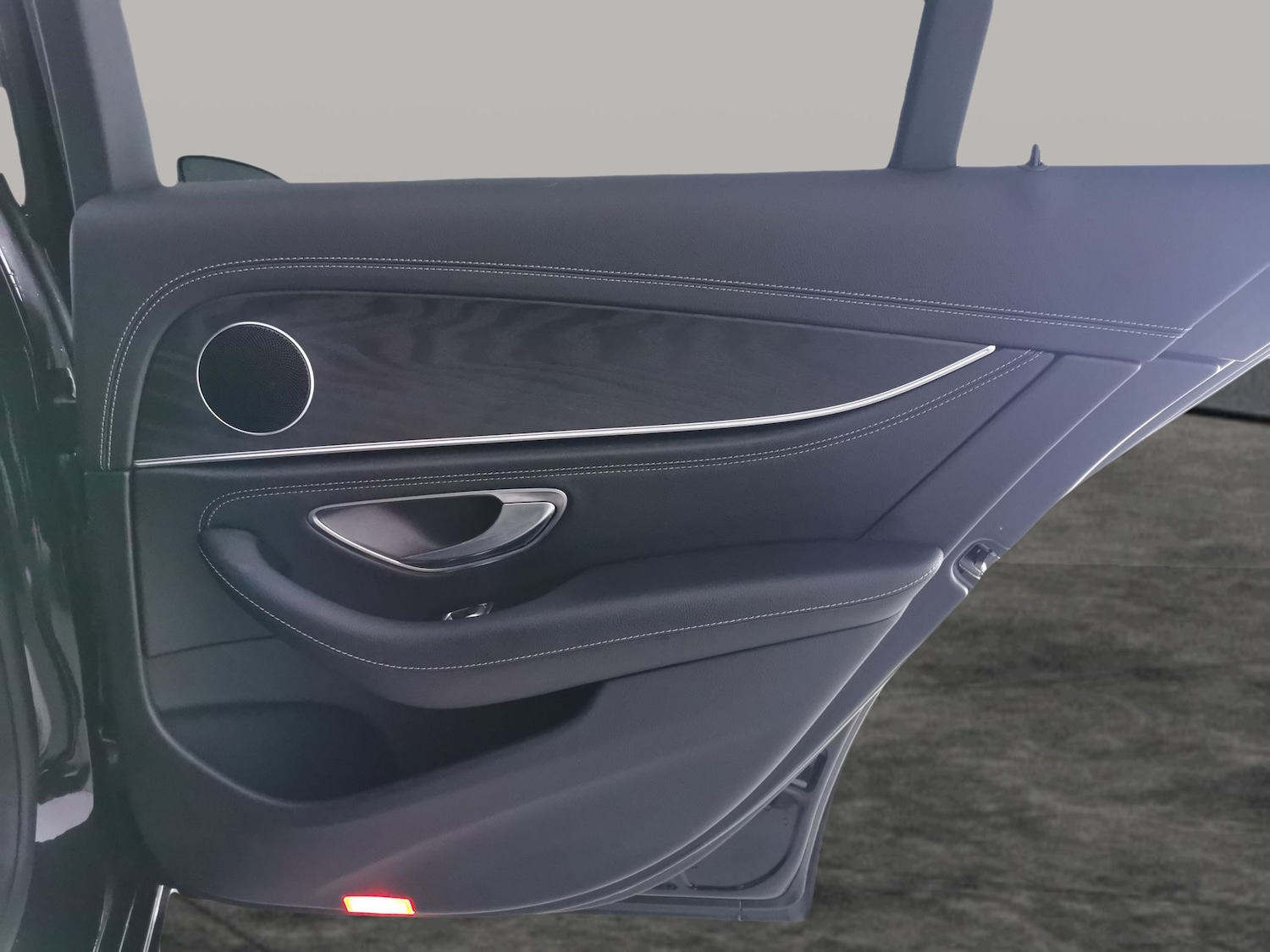 Used Mercedes-Benz E Class 2021 for sale - 77259408: Photo 32