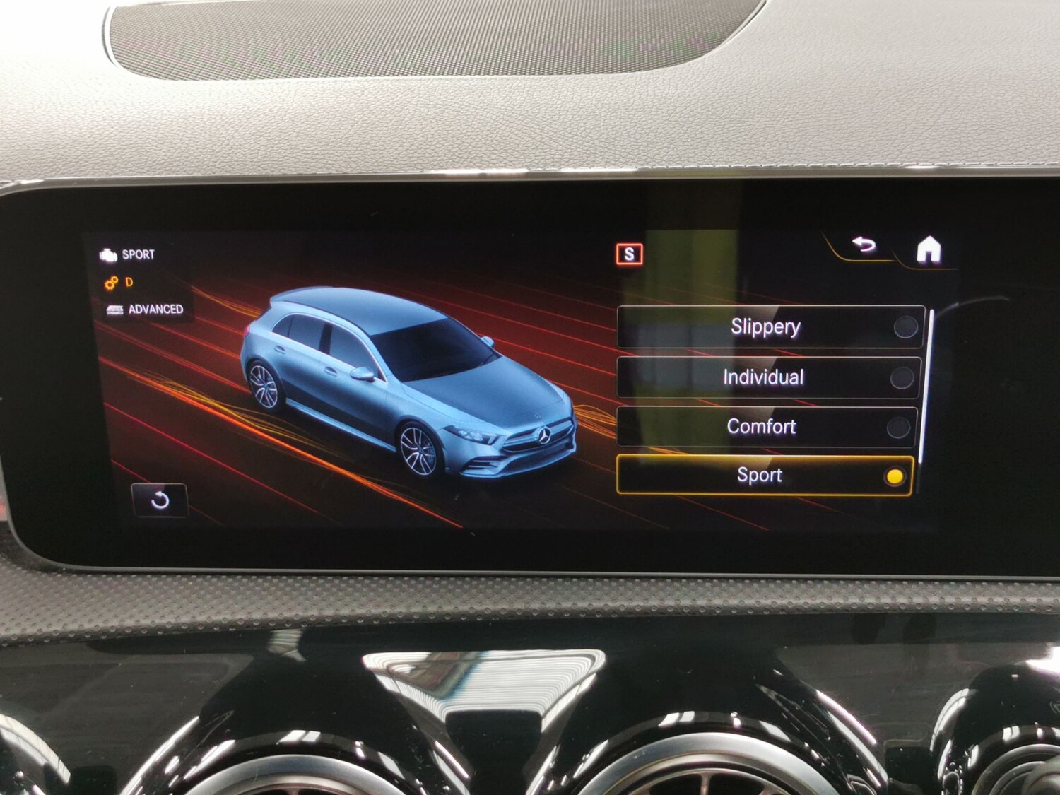 Used Mercedes-Benz A-Class 2019 for sale - 77529984: Photo 17