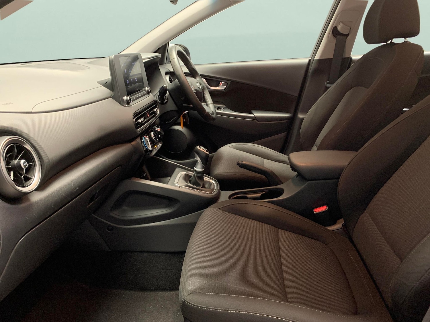 Used Hyundai KONA 2023 for sale - 77136685: Photo 4