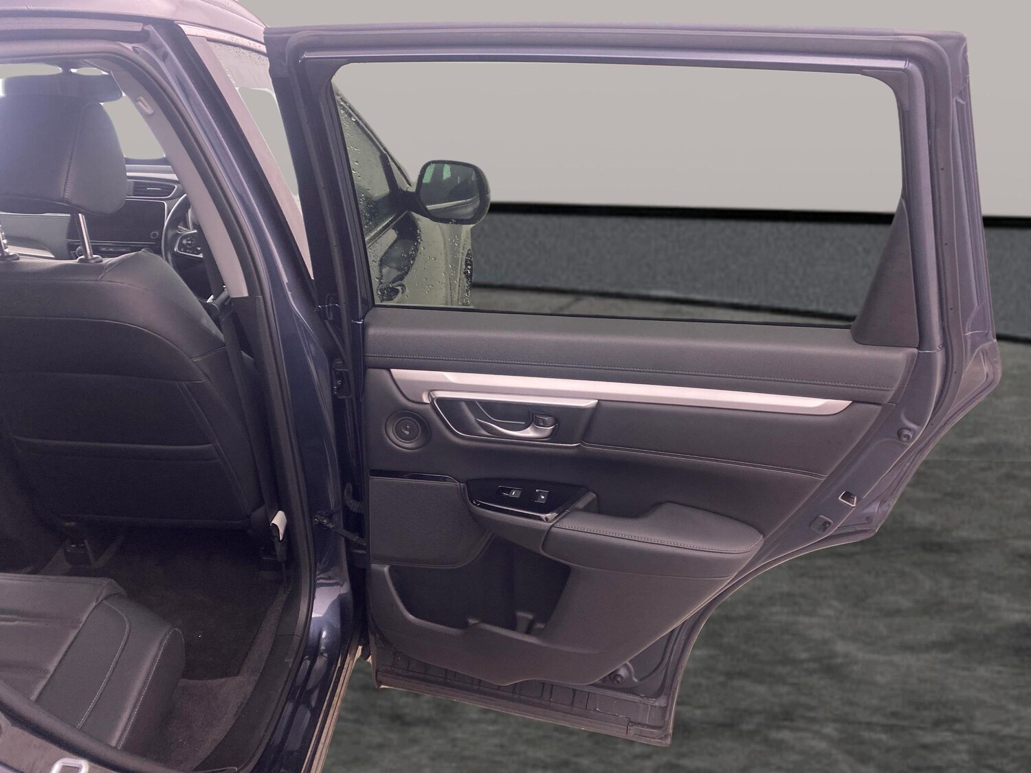 Used Honda CR-V 2023 for sale - 77650857: Photo 28