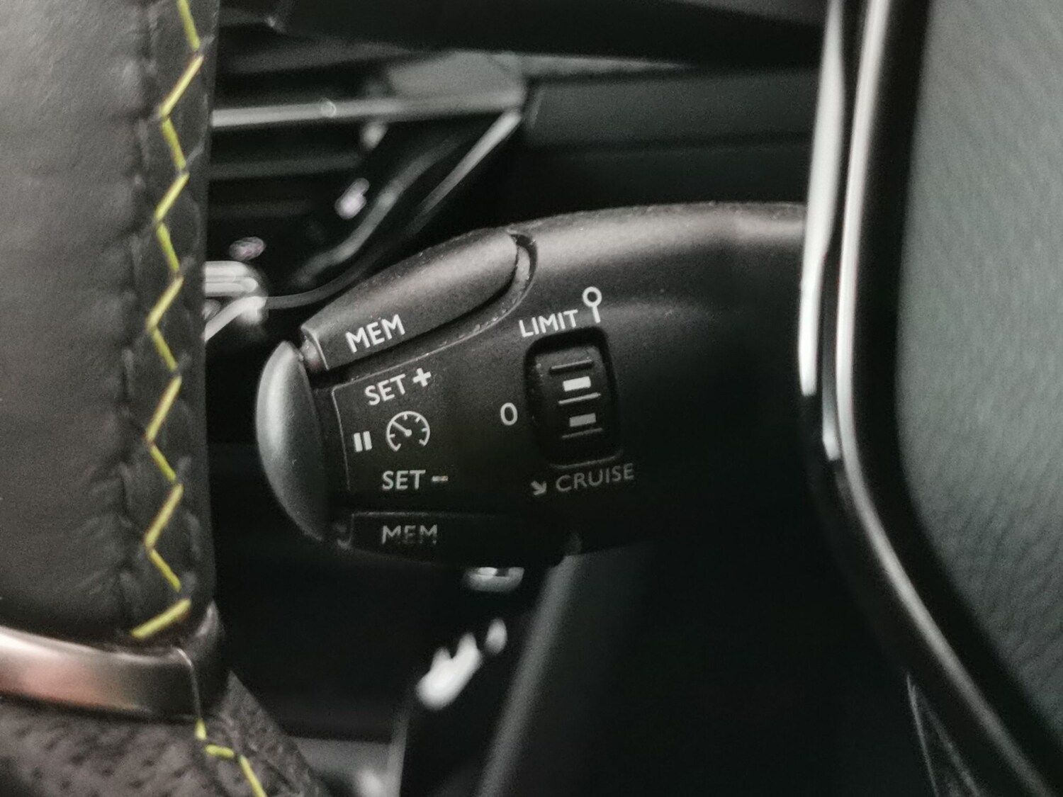 Used Peugeot 2008 2022 for sale - 78140027: Photo 21