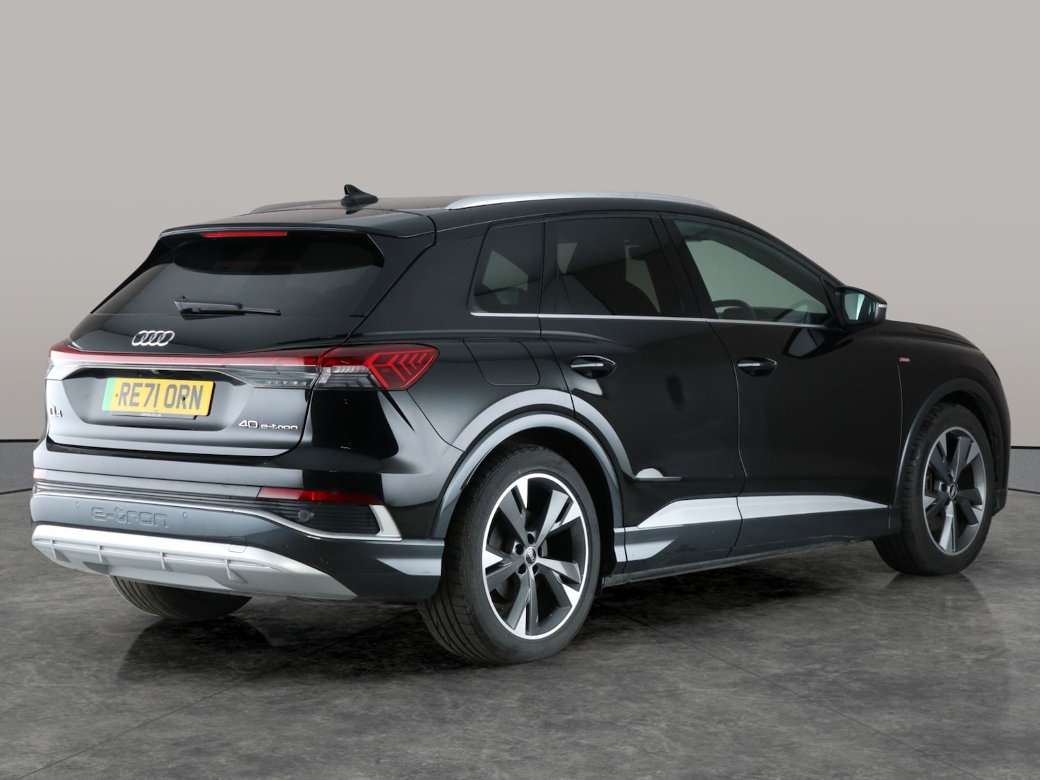 Used Audi Q4 e-tron 2021 for sale - 76684670: Photo 10