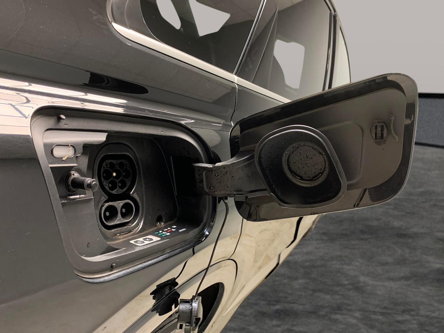 Used Audi Q4 e-tron 2021 for sale - 76684670: Photo 28