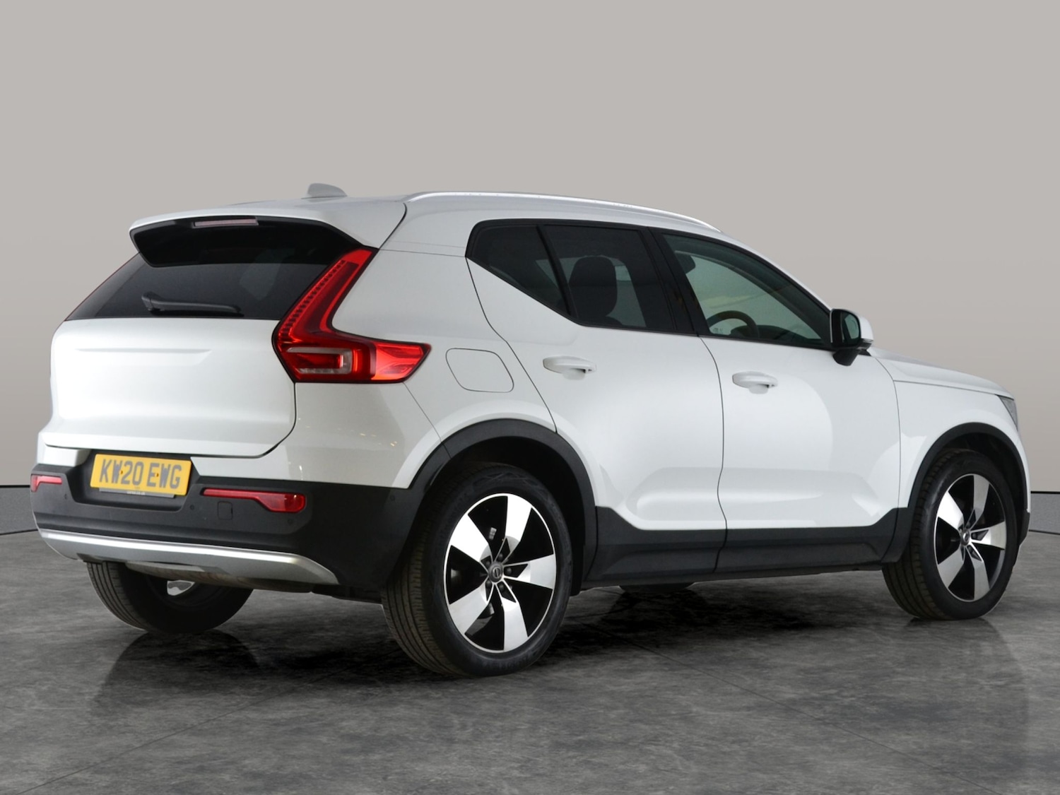 Used Volvo XC40 2020 for sale - 76967178: Photo 12