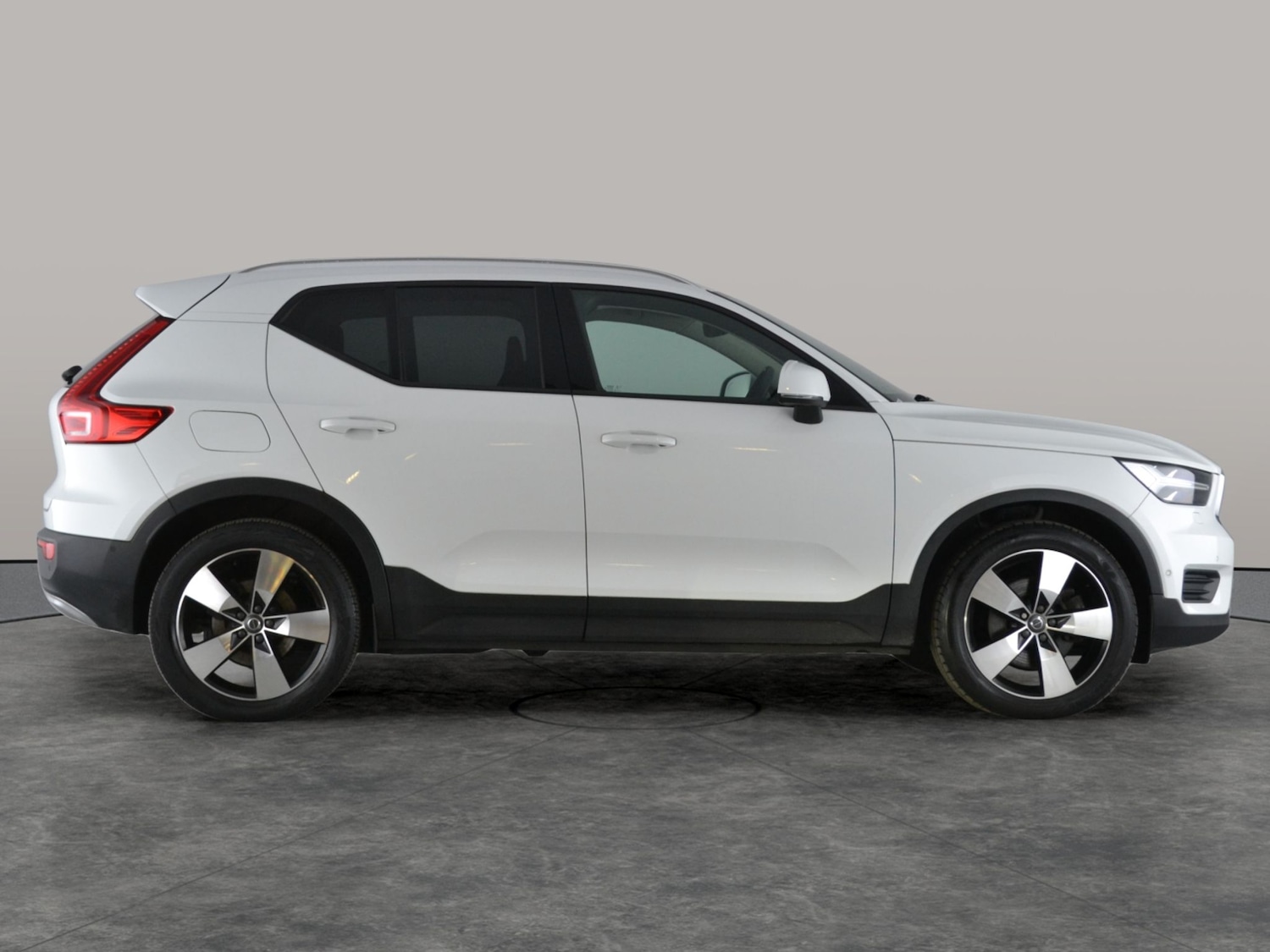 Used Volvo XC40 2020 for sale - 76967178: Photo 13